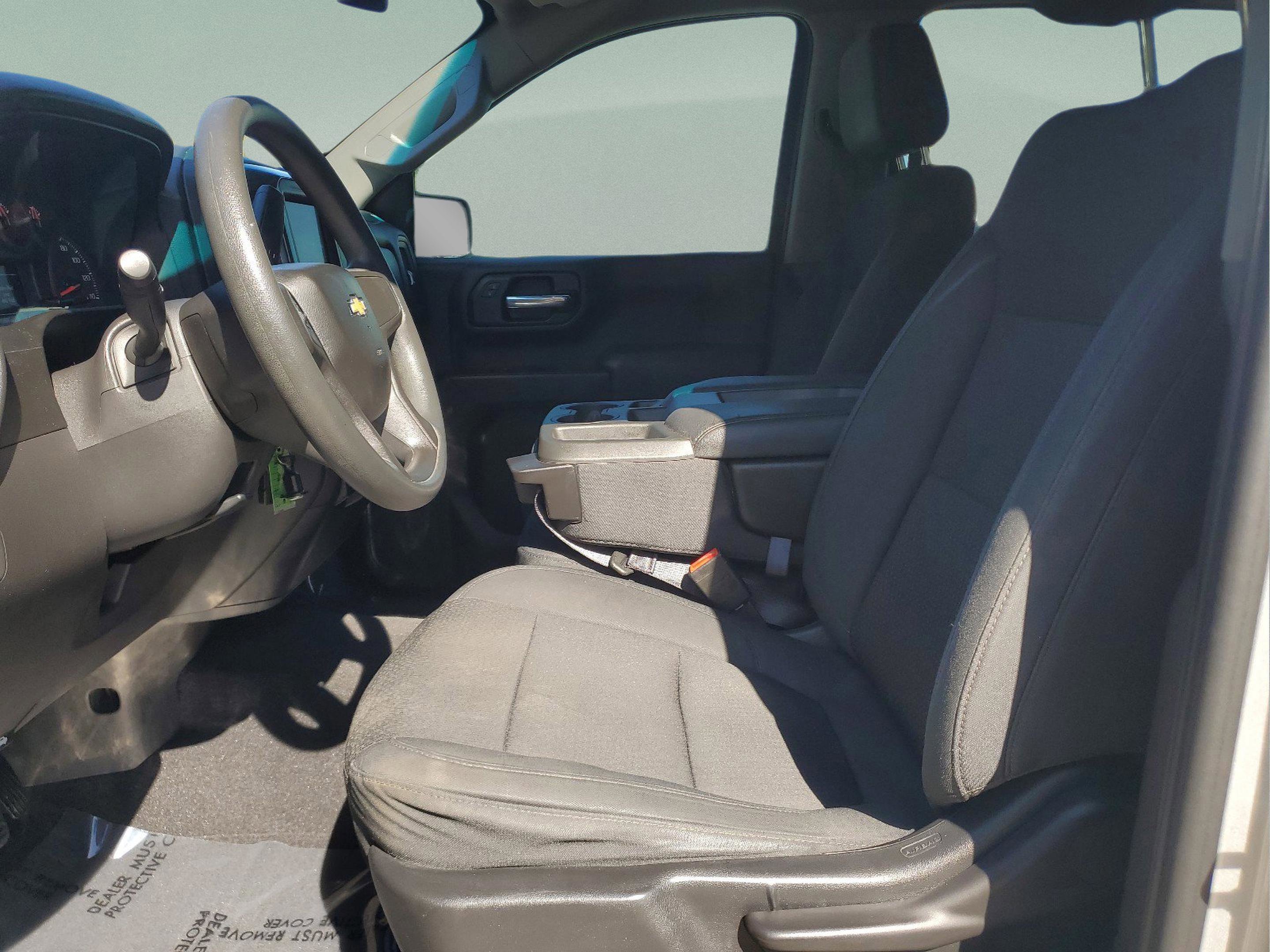 Used 2020 Chevrolet Silverado 1500 Custom w/ Custom Value Package image 15
