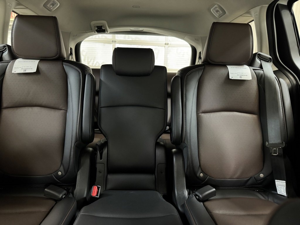 New 2026 Honda Odyssey Elite image 14
