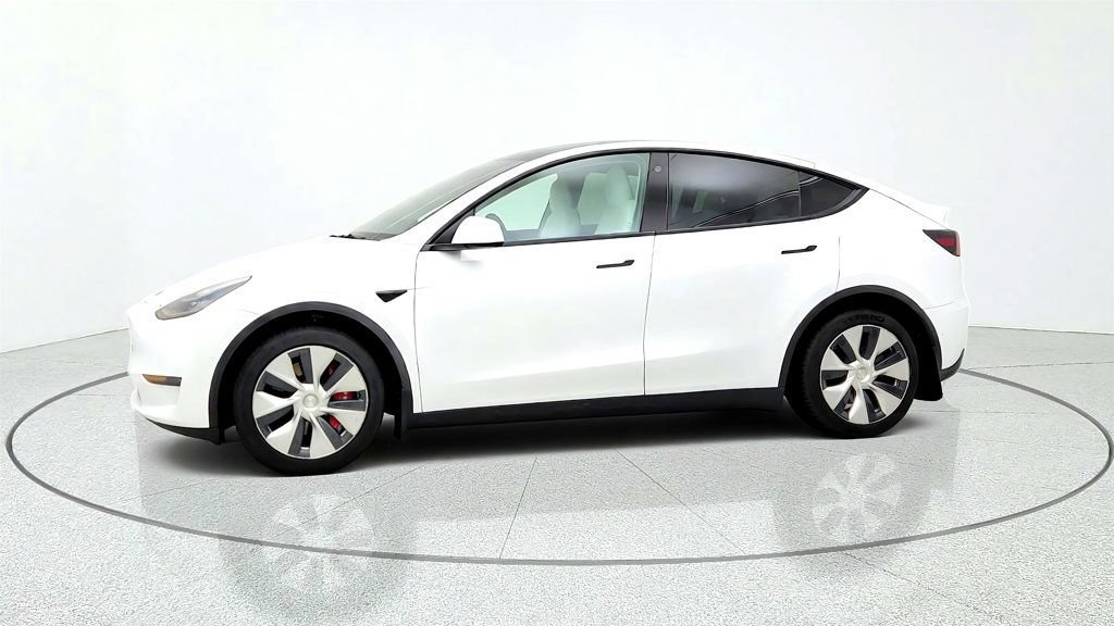 Used 2021 Tesla Model Y Long Range AWD/4WD image 8