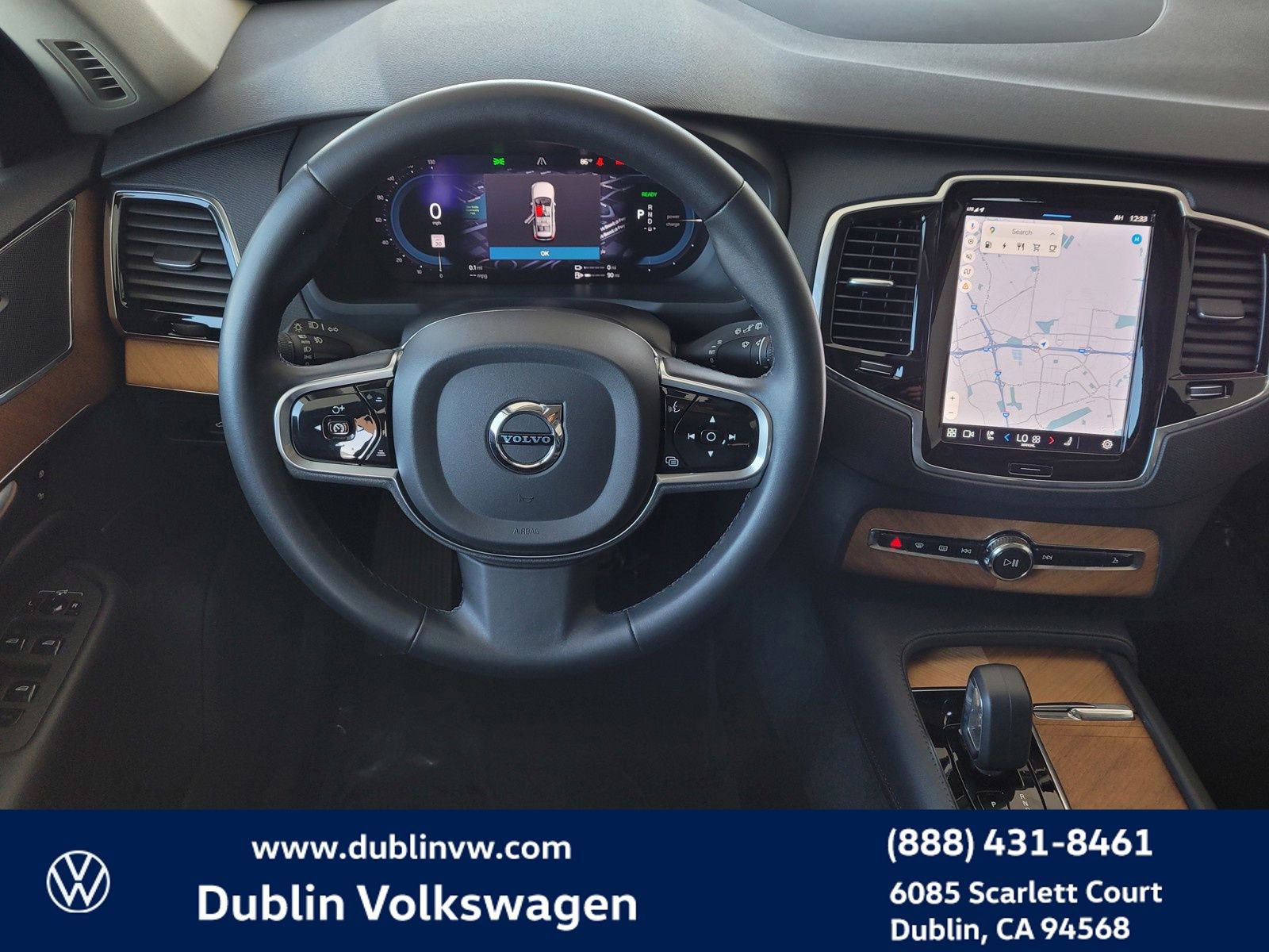 Used 2023 Volvo XC90 T8 Plus image 13