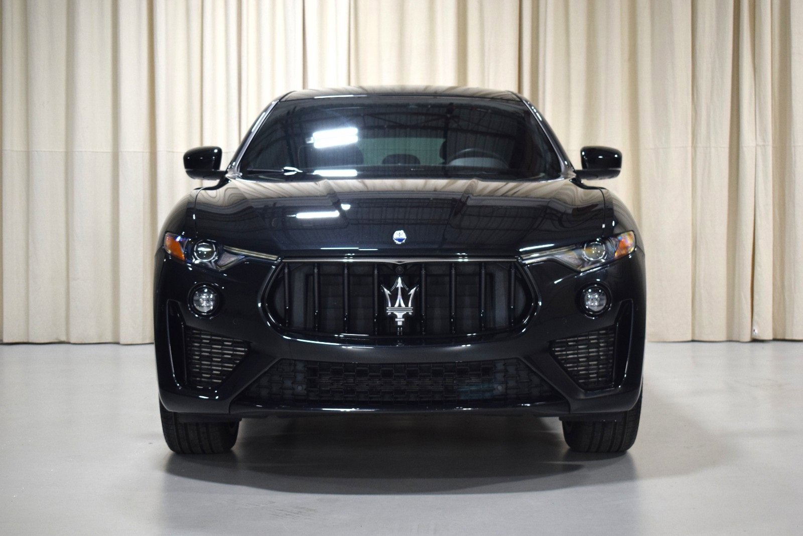 Certified 2022 Maserati Levante Modena image 8