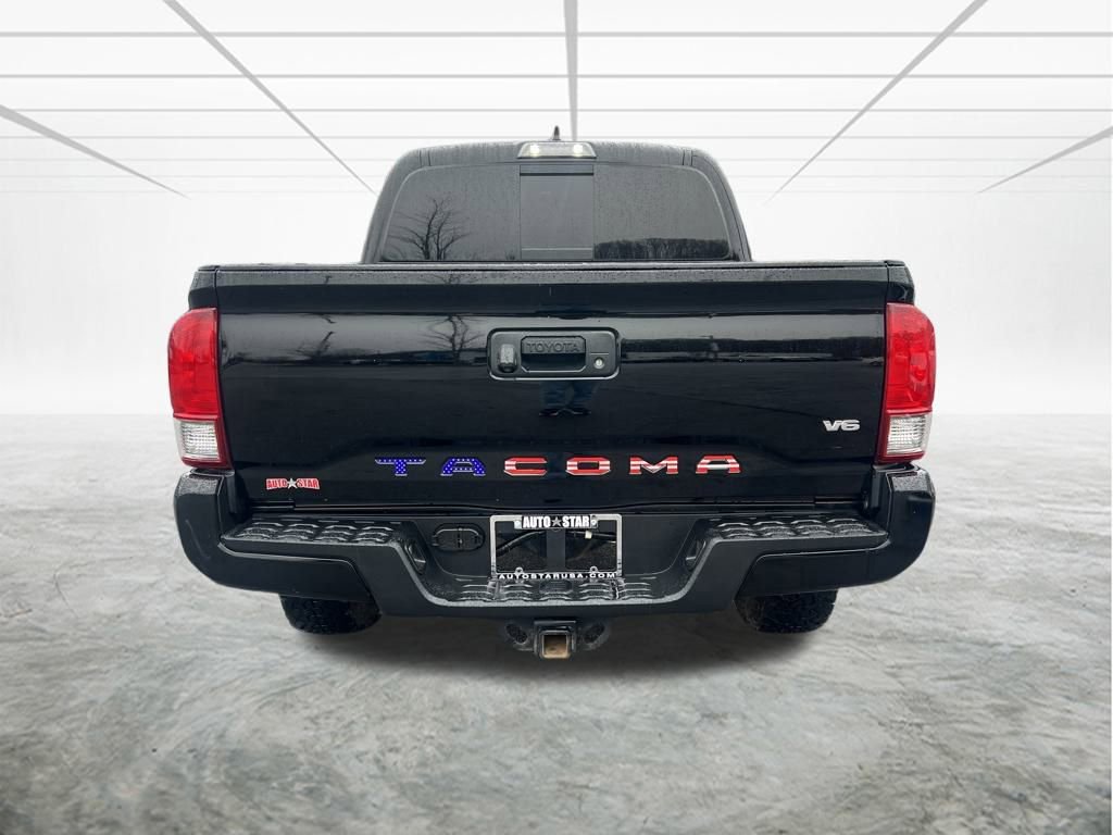 Used 2017 Toyota Tacoma TRD Sport w/ Tow Package image 5