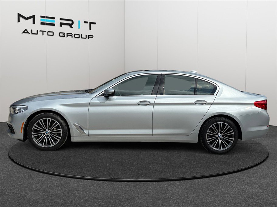 Used 2020 BMW 540i w/ Premium Package RWD image 5