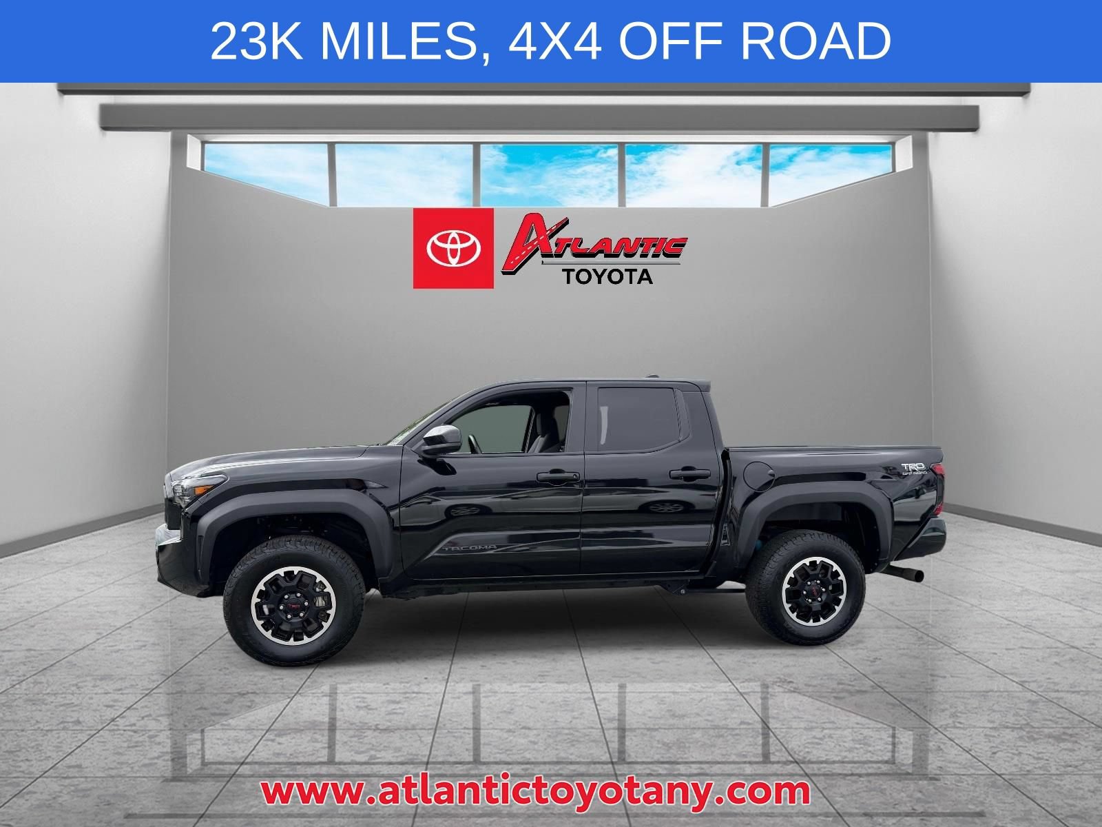 Used 2024 Toyota Tacoma TRD Off-Road AWD/4WD image 4
