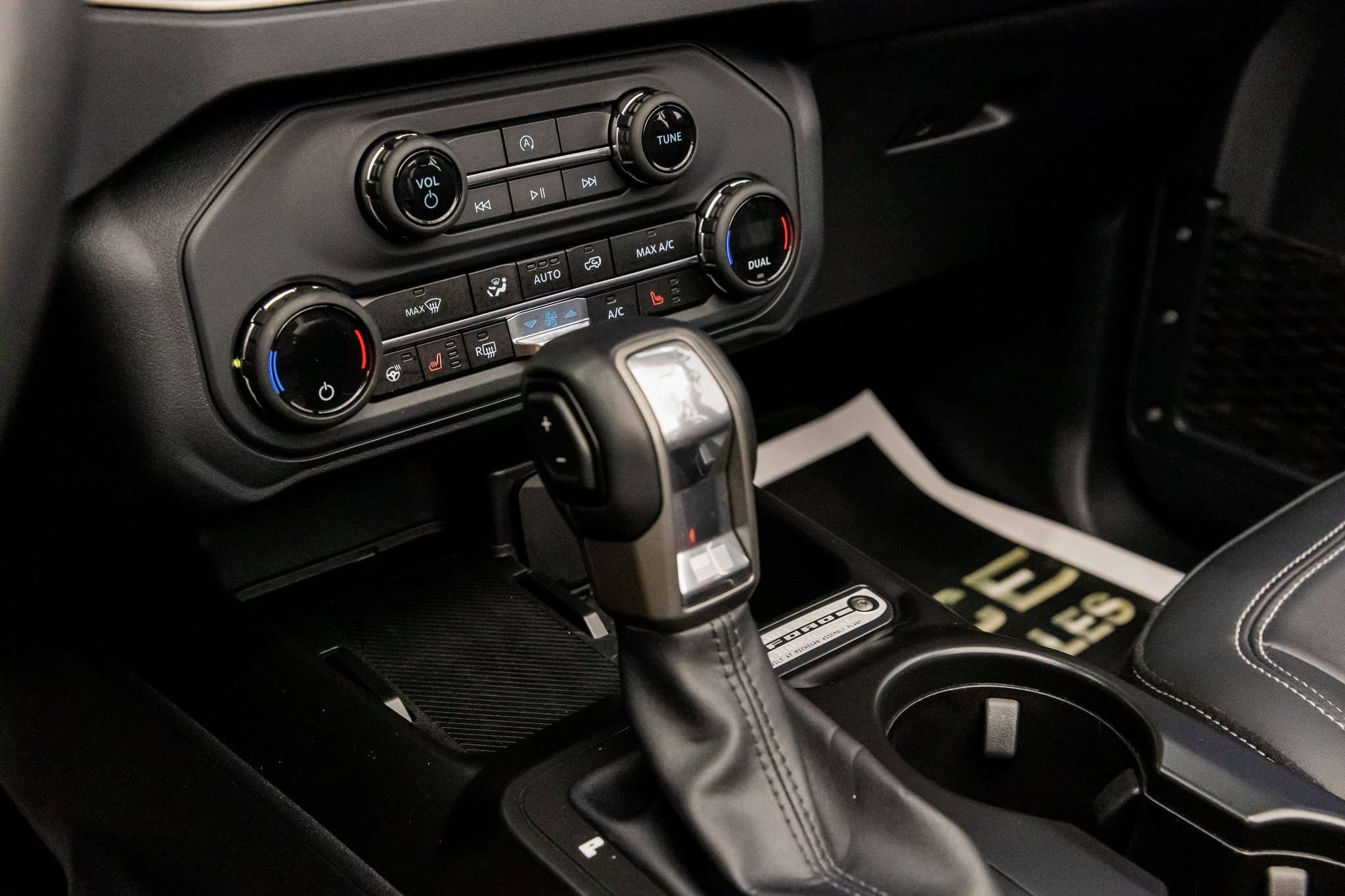 Used 2025 Ford Bronco Outer Banks w/ Sasquatch Package image 51