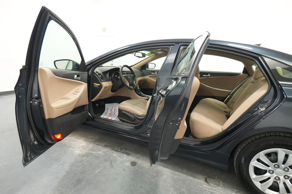 Used 2012 Hyundai Sonata GLS FWD image 20