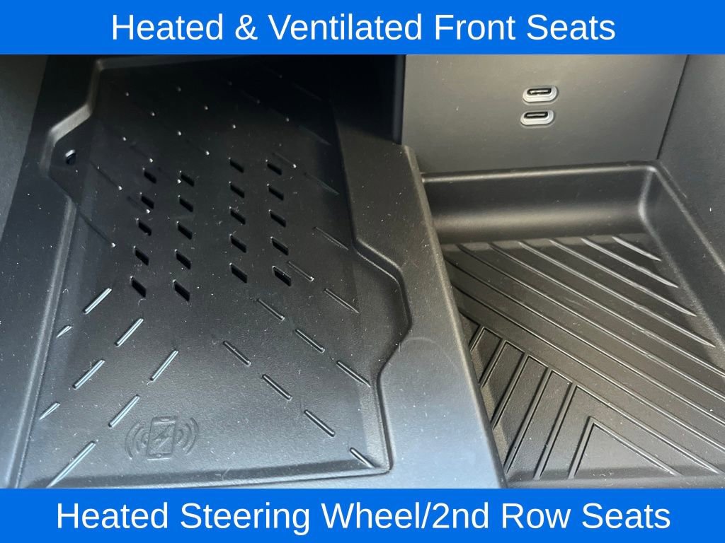 New 2026 Chrysler Pacifica Limited w/ S Appearance Package image 20