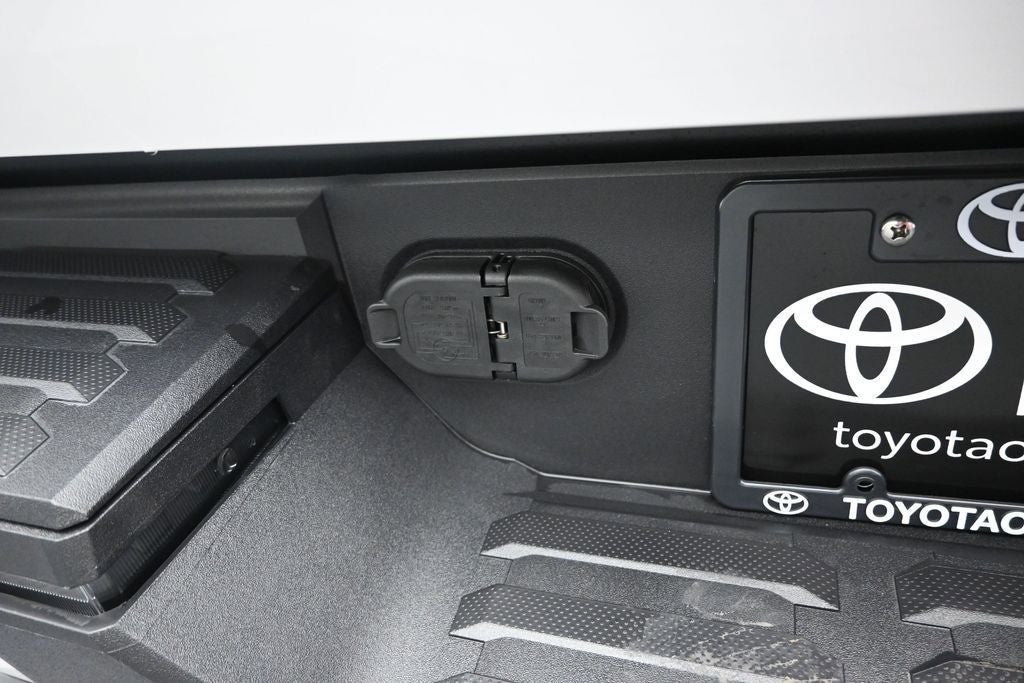 New 2026 Toyota Tundra SR5 AWD/4WD image 37
