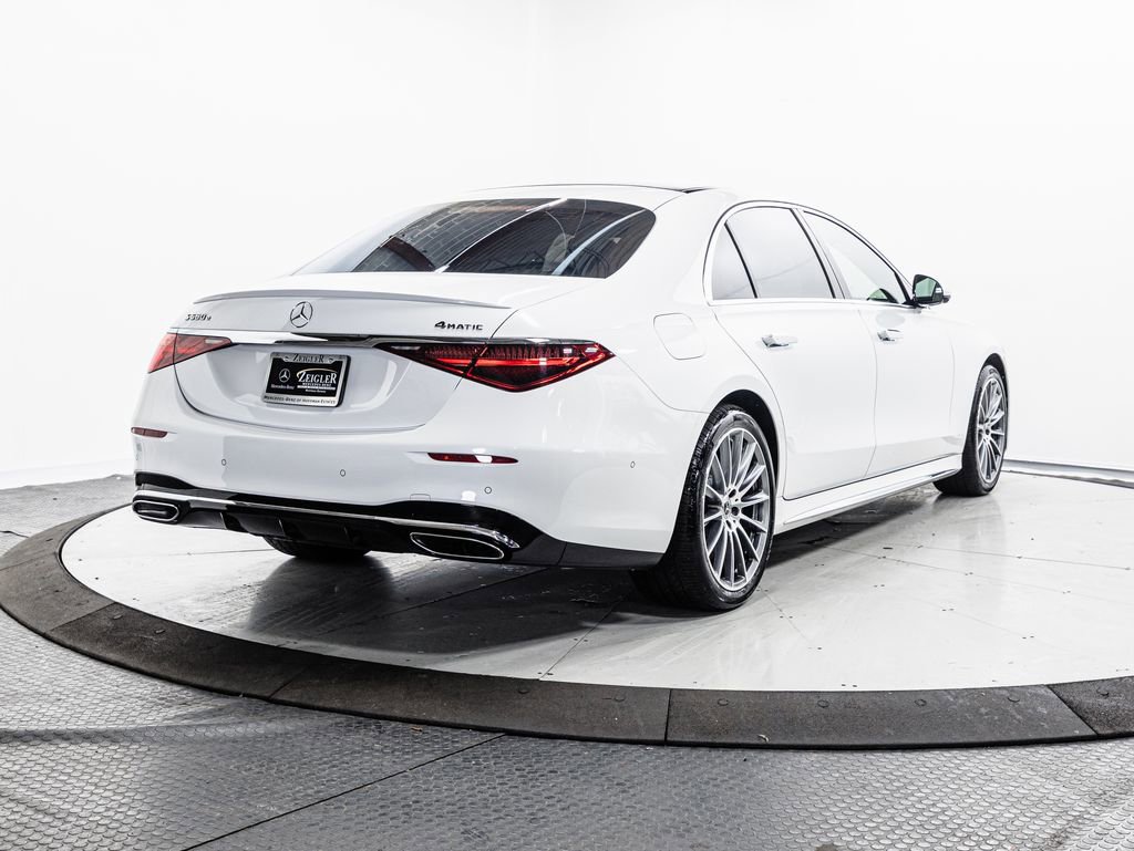 Used 2025 Mercedes-Benz S 580e 4MATIC Sedan image 33