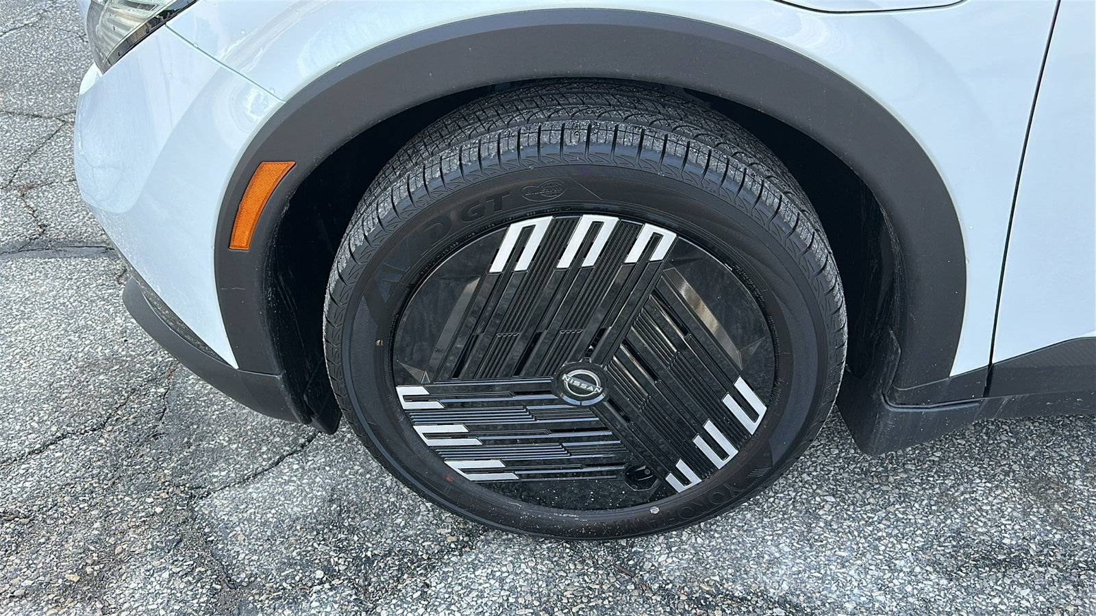 New 2026 Nissan Leaf w/ Floor Mat Package (S+) image 6