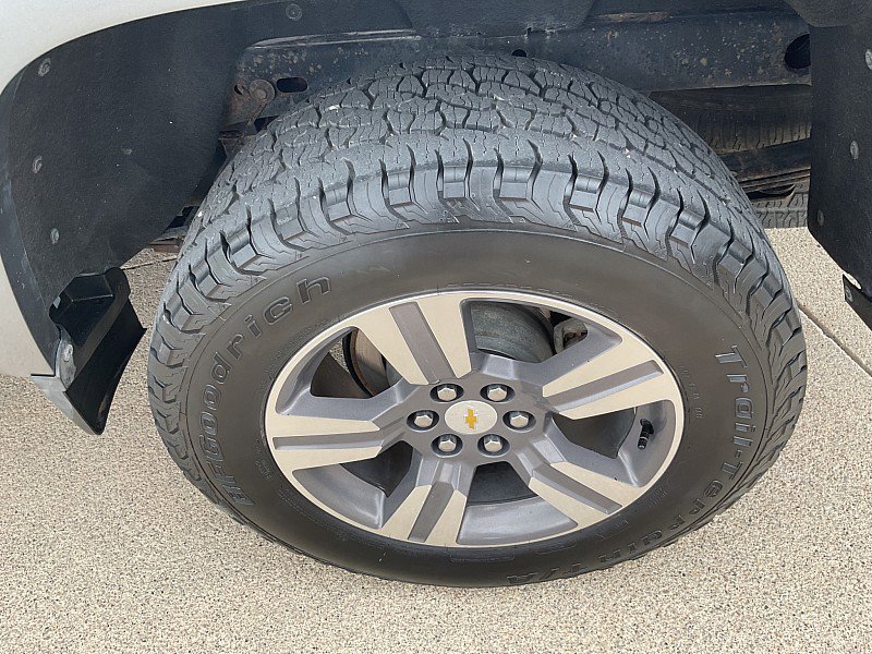 Used 2018 Chevrolet Colorado LT w/ Luxury Package, Chrome AWD/4WD image 13