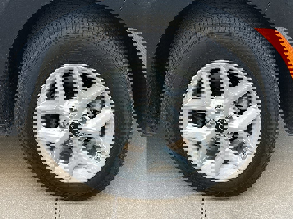 Used 2024 Kia Soul LX w/ Option Group 015 image 25