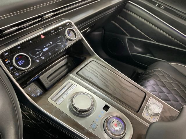 Used 2024 Genesis GV80 3.5T w/ Prestige Package image 17