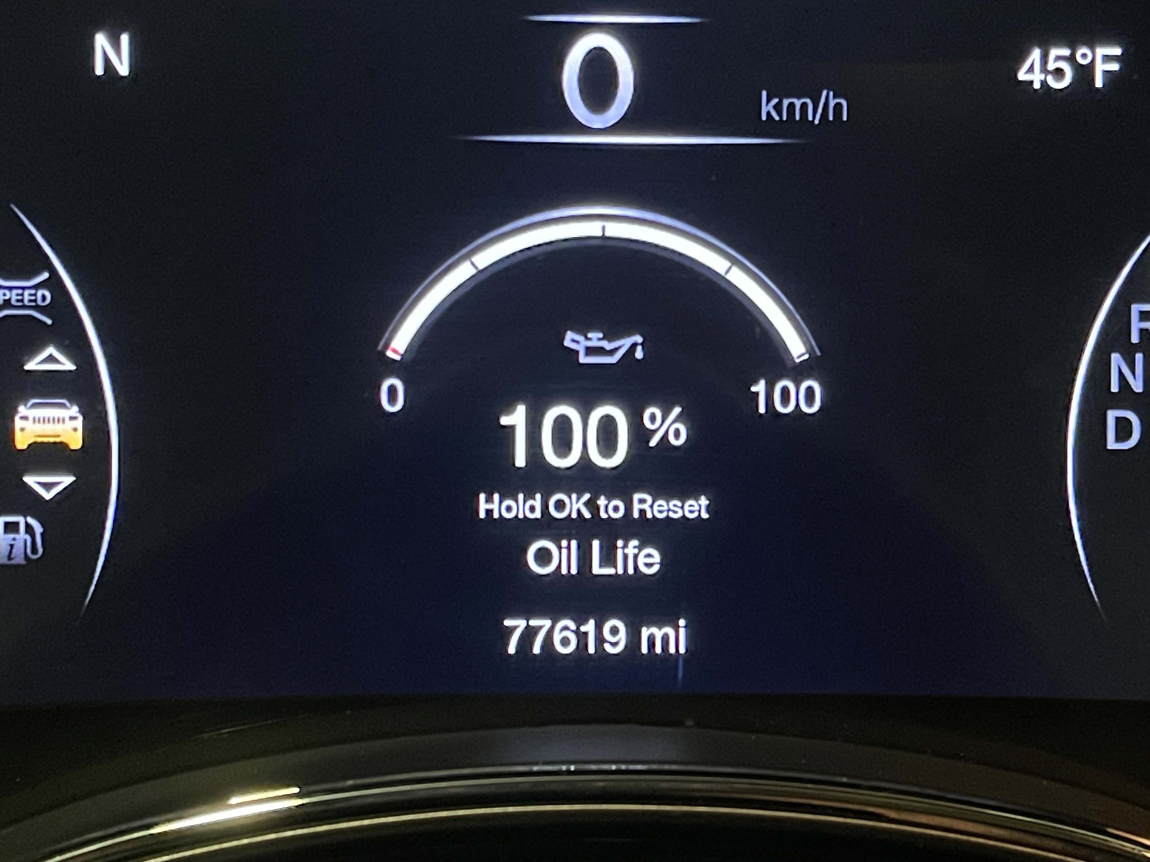 Used 2019 Jeep Grand Cherokee Altitude image 22