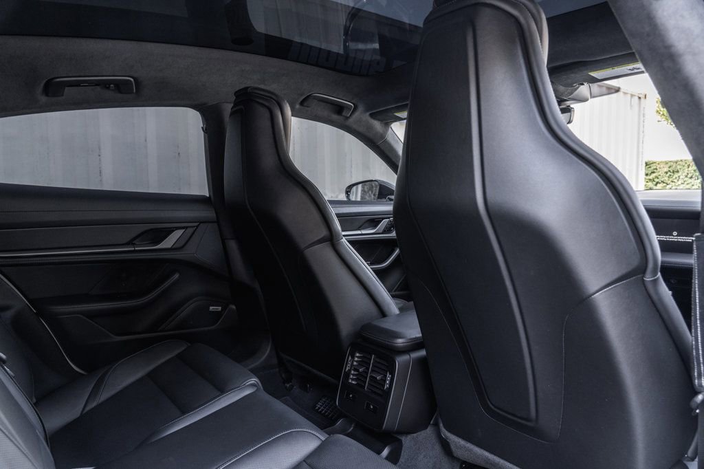 Used 2021 Porsche Taycan Turbo S image 23