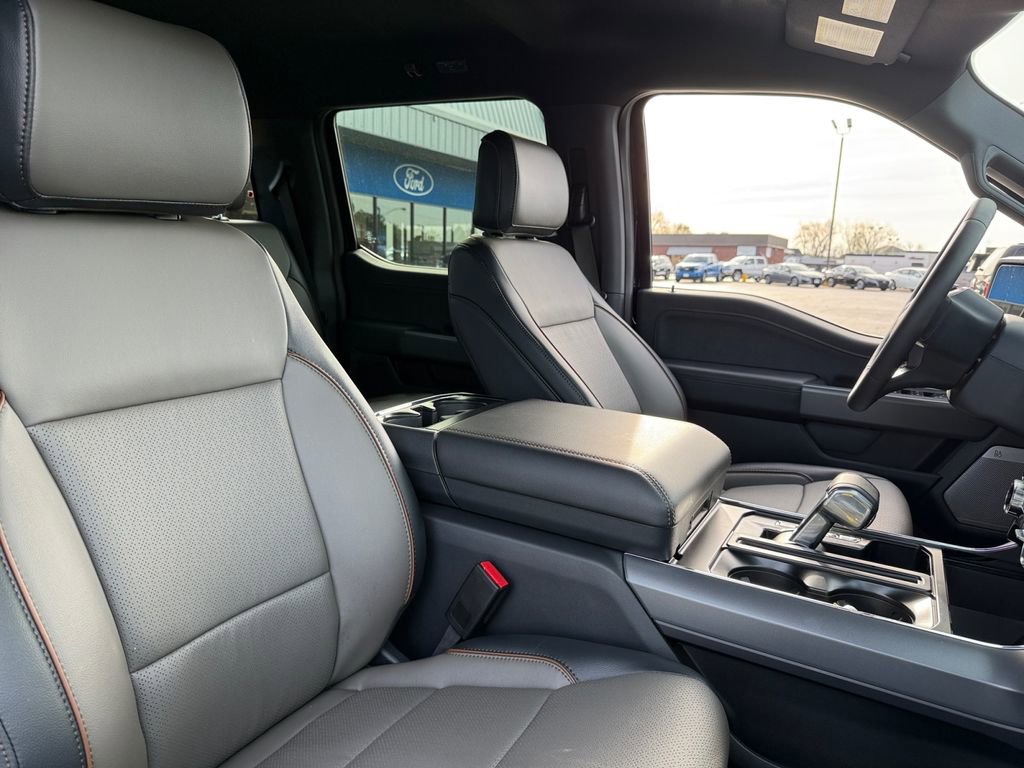 New 2026 Ford F150 Lariat w/ Equipment Group 501A Mid image 25