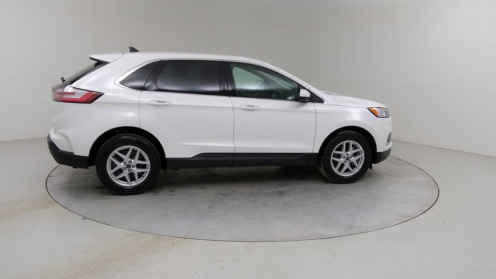 Certified 2022 Ford Edge SEL w/ Convenience Package image 12