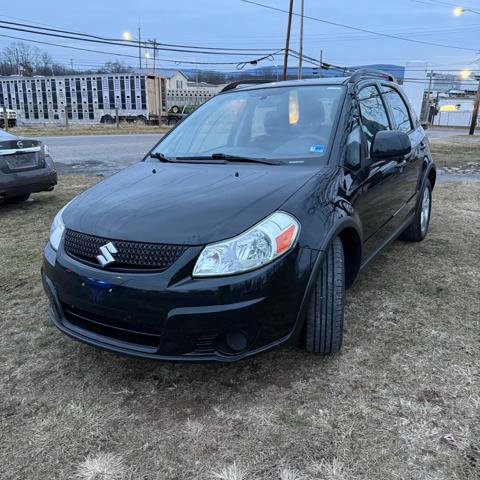 Used 2012 Suzuki SX4 AWD Hatchback image 3
