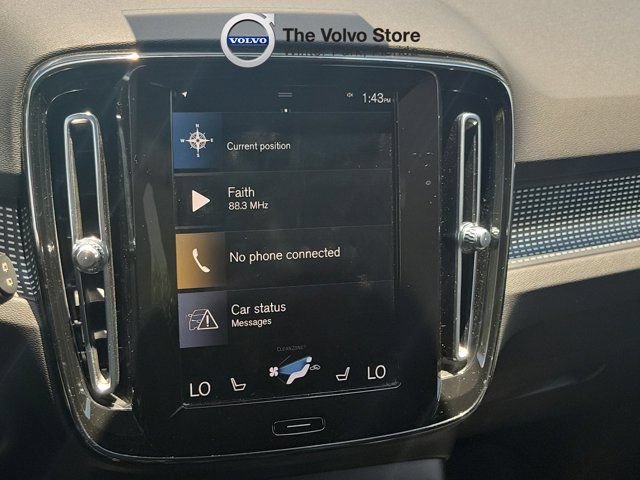 Used 2021 Volvo XC40 T5 R-Design w/ Advanced Package AWD/4WD image 27