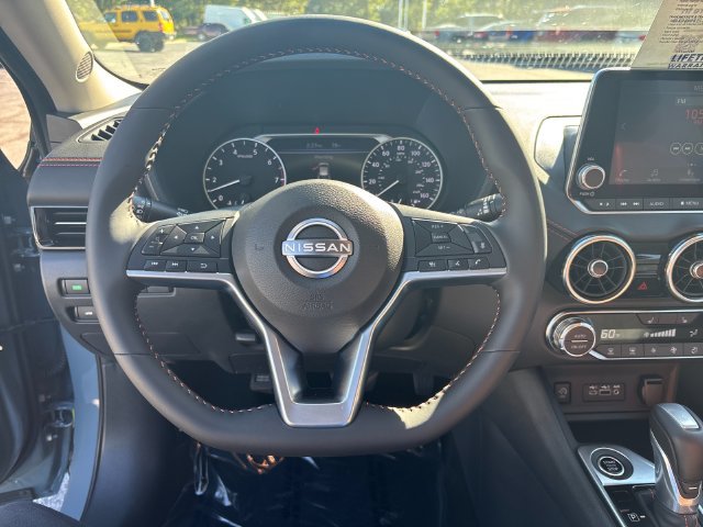 Certified 2025 Nissan Sentra SR w/ Midnight Edition FWD image 24