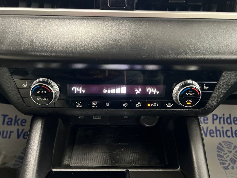 Used 2022 Mitsubishi Outlander SE AWD/4WD image 28