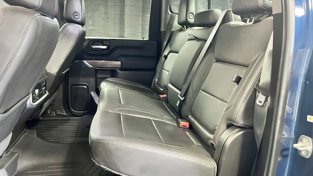 Used 2020 Chevrolet Silverado 2500 LTZ w/ LTZ Plus Package AWD/4WD image 18