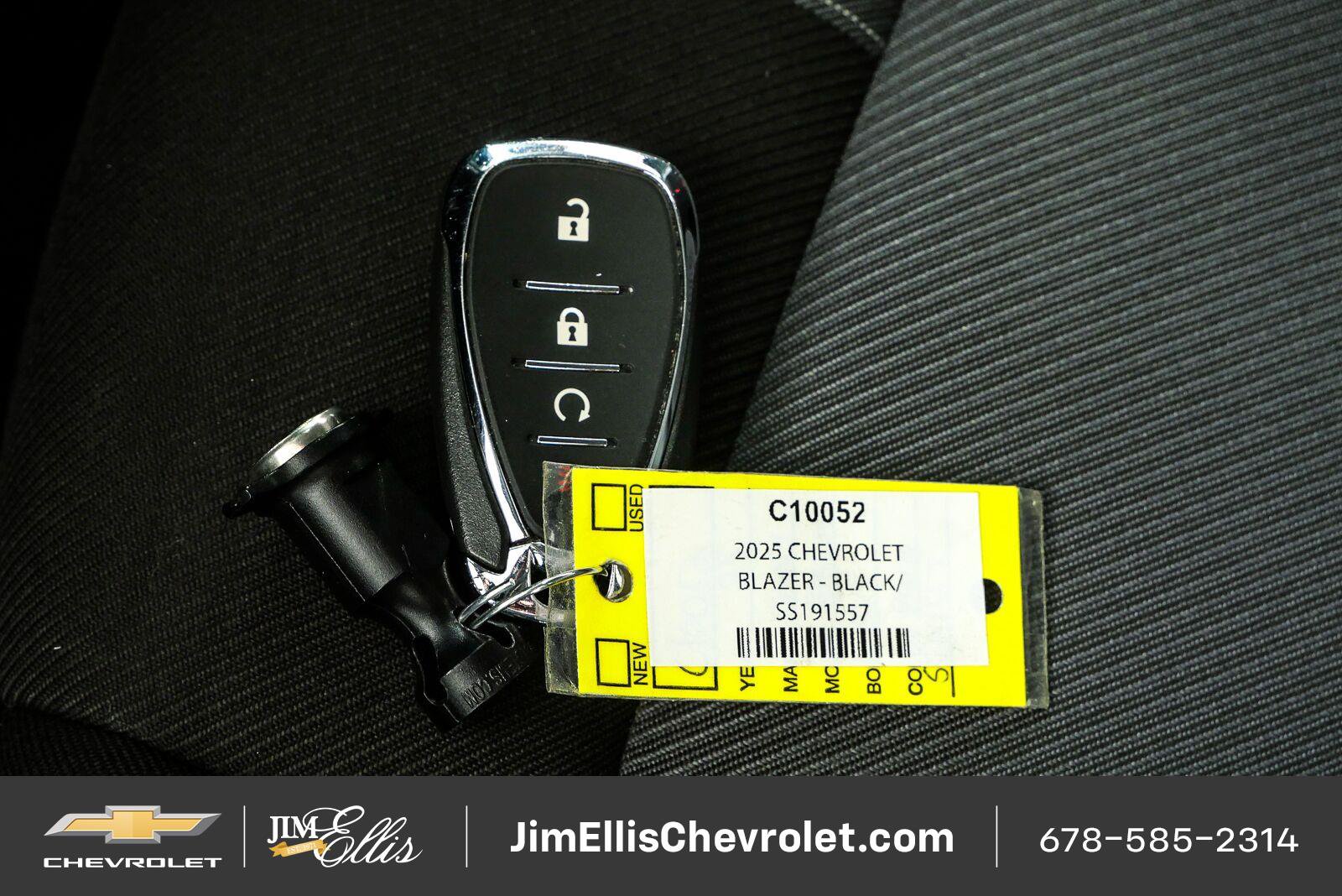 Certified 2025 Chevrolet Blazer LT AWD/4WD image 36