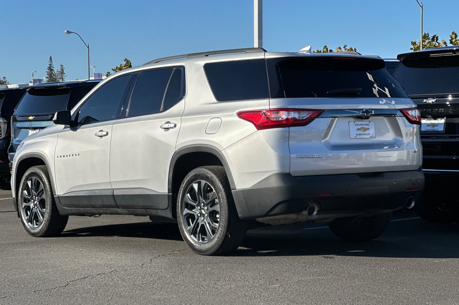 Used 2020 Chevrolet Traverse RS image 7