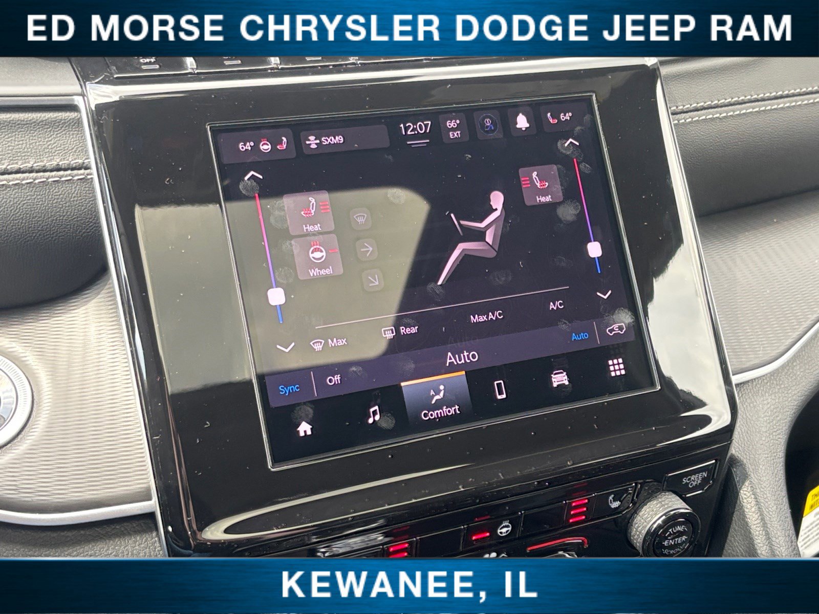 New 2026 Jeep Grand Cherokee Laredo X AWD/4WD image 30