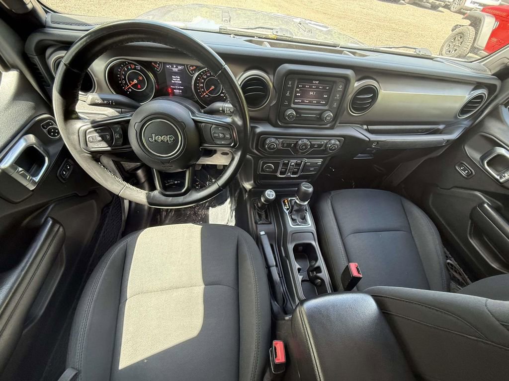 Used 2020 Jeep Gladiator Sport w/ Quick Order Package 24S AWD/4WD image 11