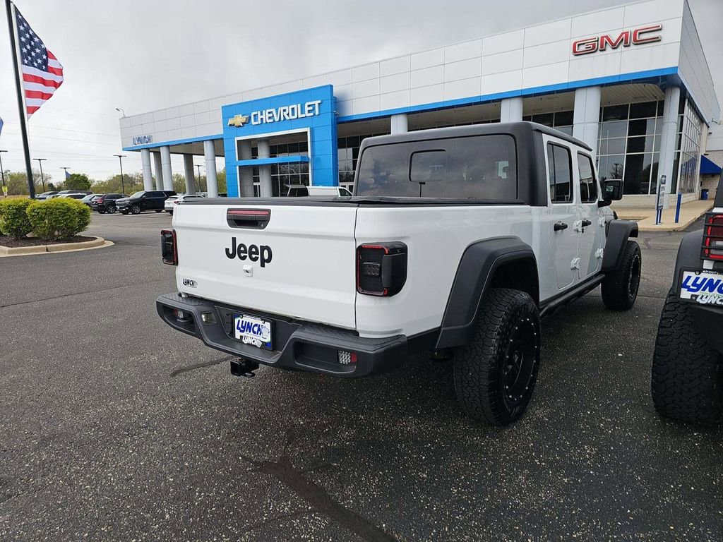 Used 2020 Jeep Gladiator Sport w/ Quick Order Package 23S AWD/4WD image 4