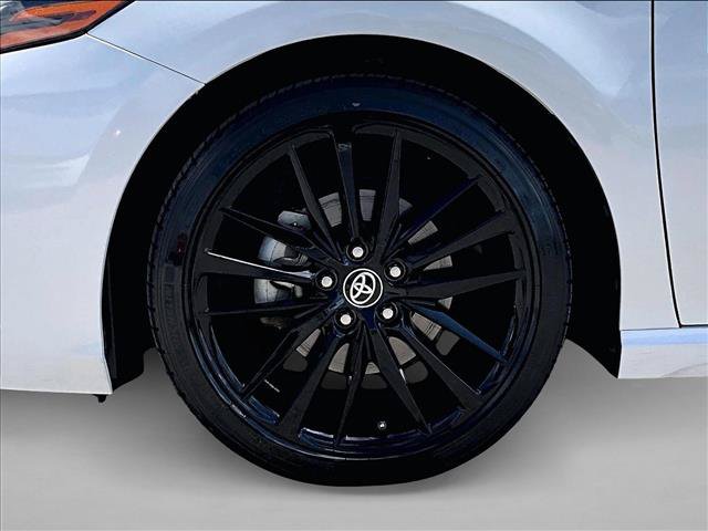 Used 2023 Toyota Camry XSE FWD image 10