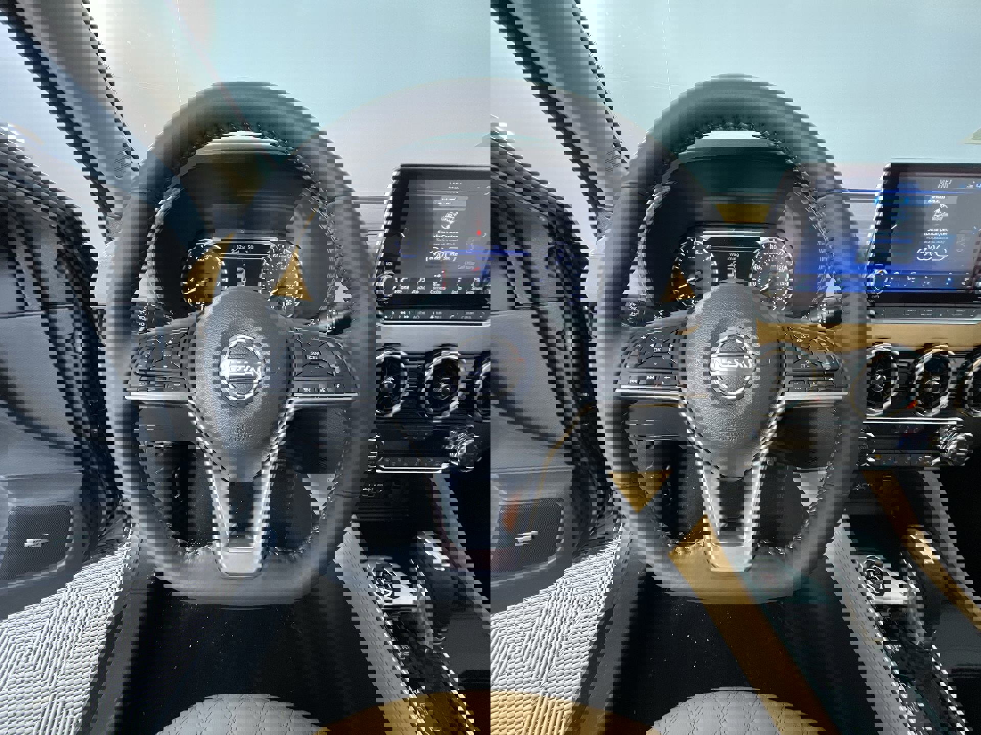 New 2025 Nissan Sentra SV w/ SV Premium Package image 16