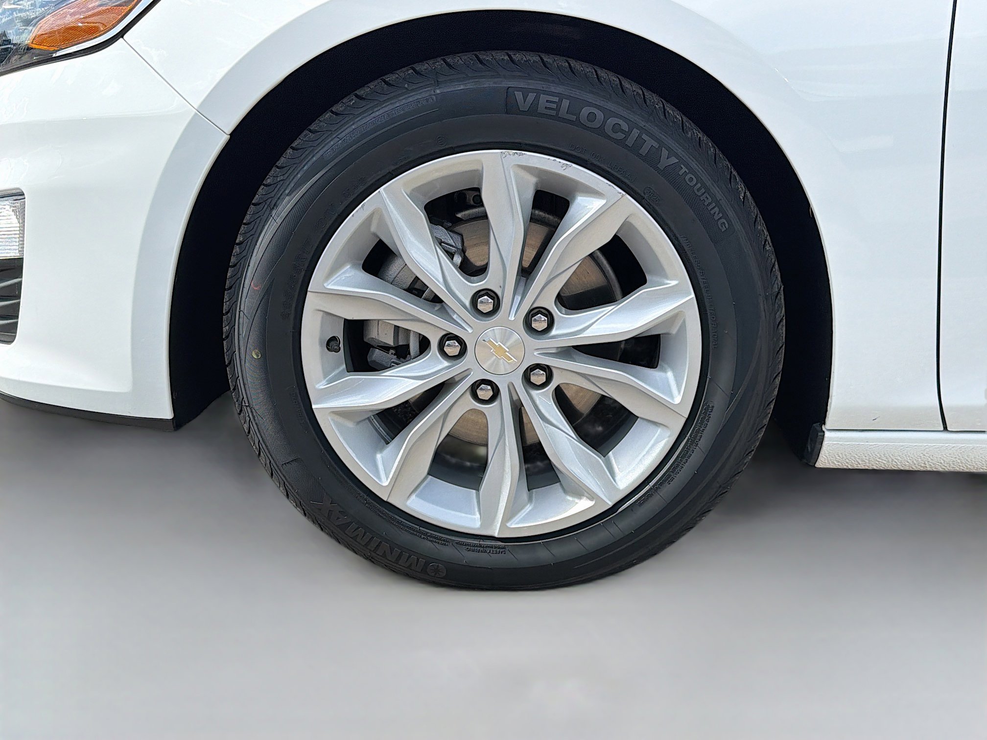 Used 2025 Chevrolet Malibu LT FWD image 40