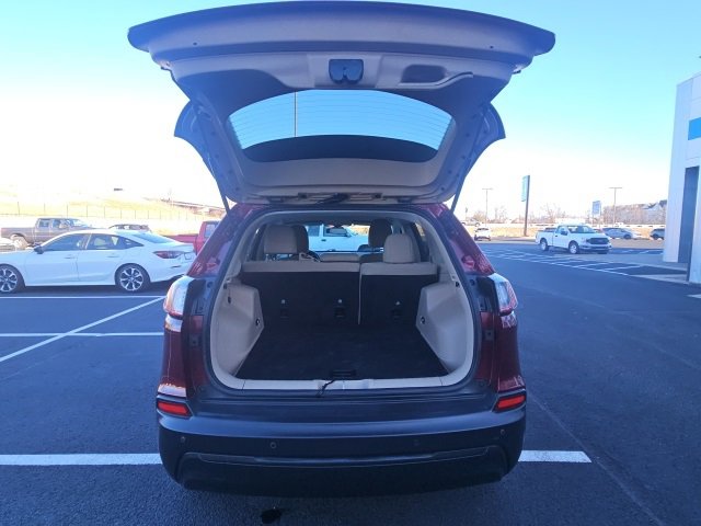 Used 2020 Jeep Cherokee Latitude w/ Cold Weather Group image 14