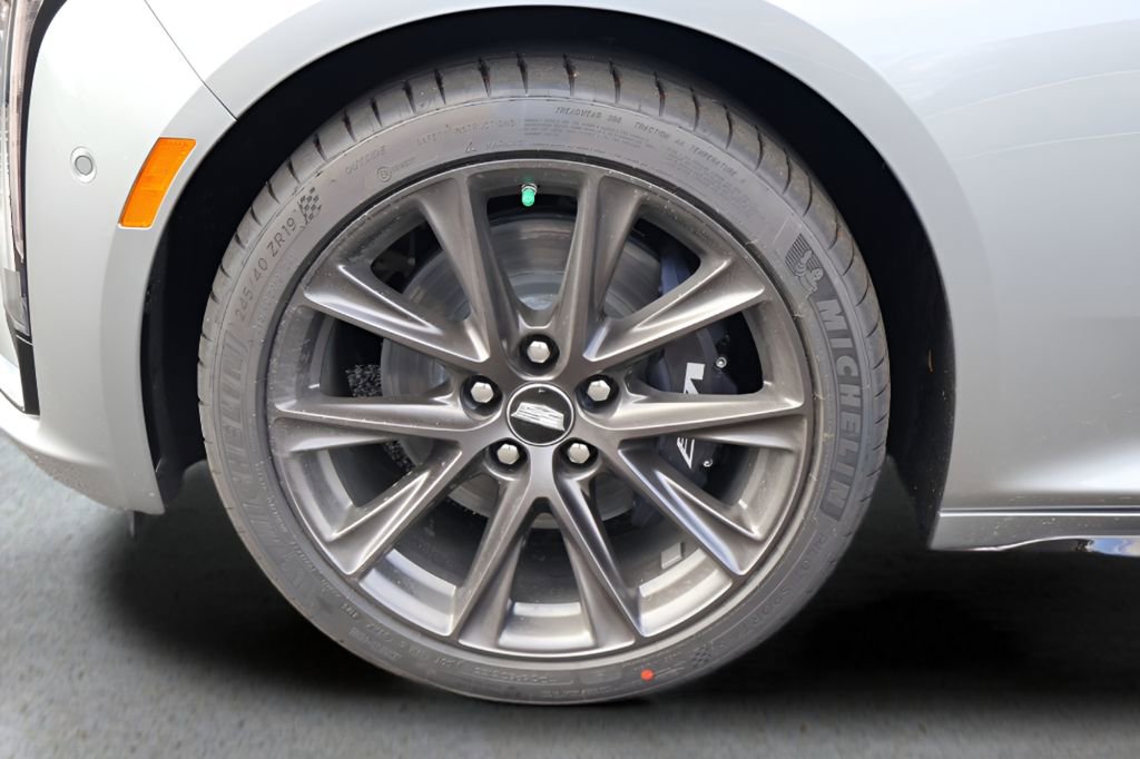 New 2026 Cadillac CT5 V w/ Technology Package AWD/4WD image 10