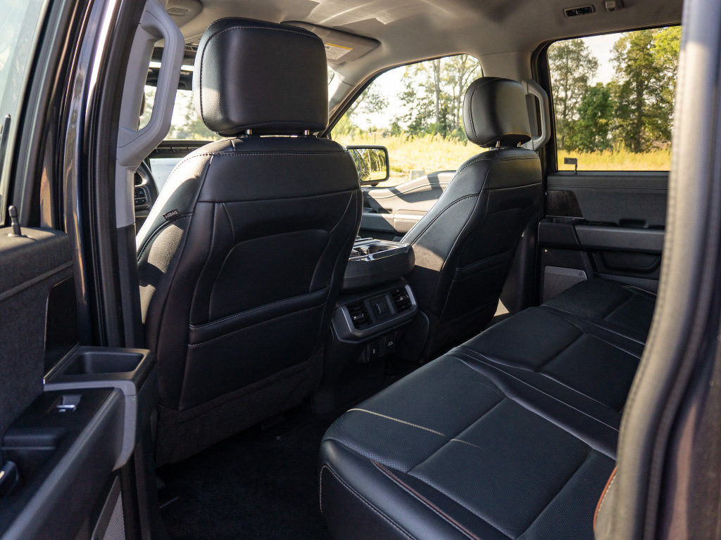 Used 2021 Ford F150 Lariat AWD/4WD image 14