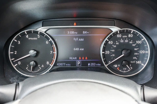 Used 2025 Nissan Altima 2.5 SV FWD image 27