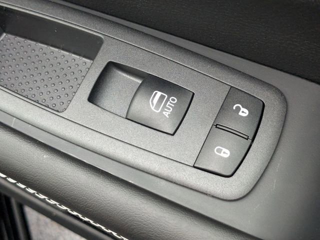 New 2026 Chrysler Voyager LX FWD image 33