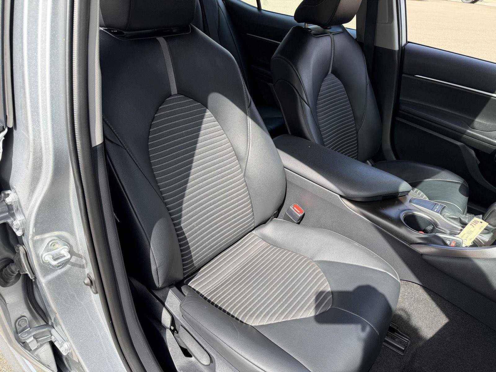 Used 2023 Toyota Camry SE w/ Convenience Package FWD image 20