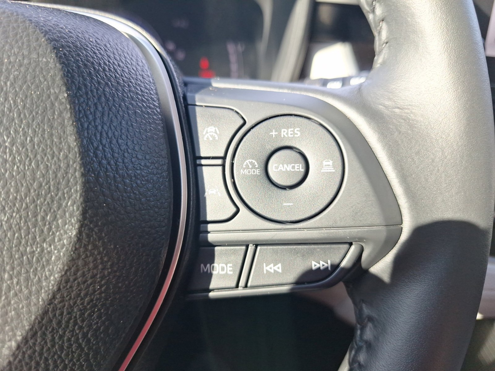 Used 2026 Toyota Corolla Cross LE w/ Moonroof Package FWD image 20