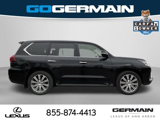 Used 2017 Lexus LX 570 4WD w/ Luxury Package image 9