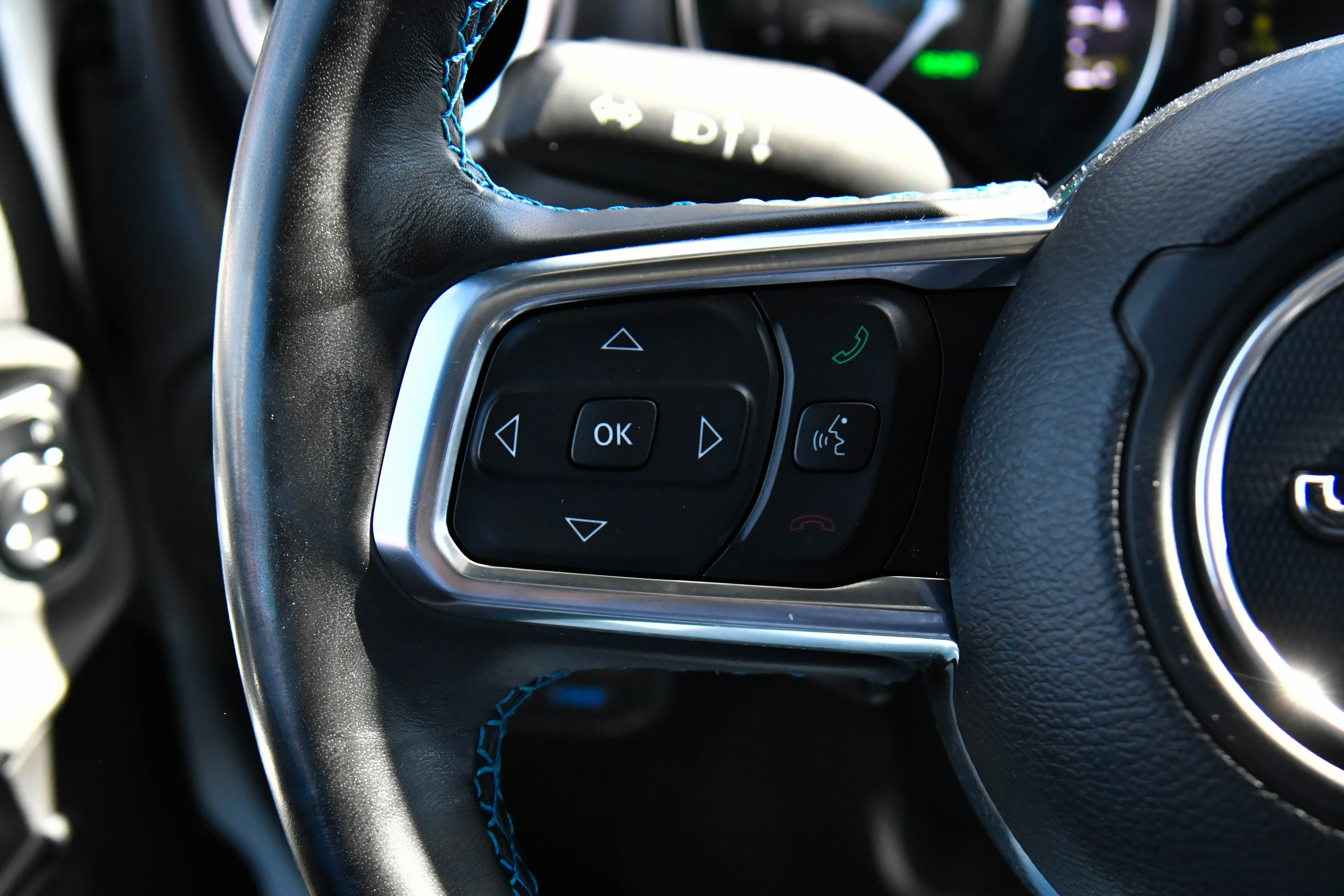 Used 2023 Jeep Wrangler Unlimited Rubicon 4xe w/ Steel Bumper Group image 35