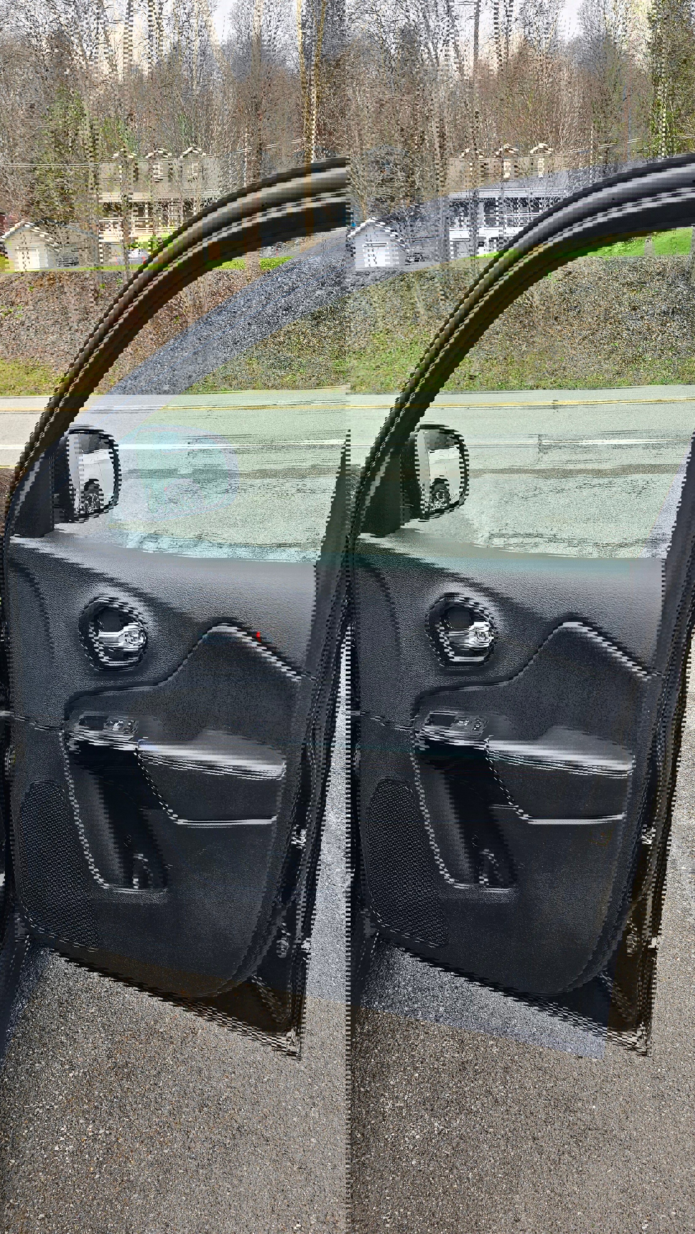 Used 2023 Jeep Cherokee Altitude Lux image 6