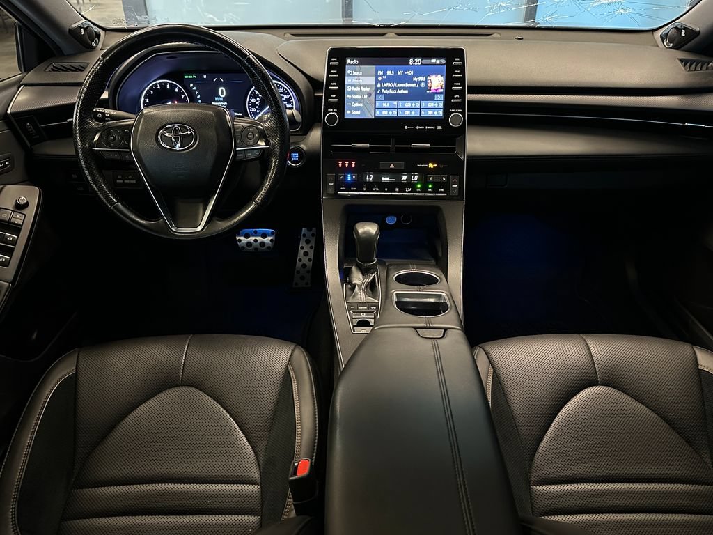 Used 2019 Toyota Avalon Touring w/ Advanced Safety Package FWD image 9