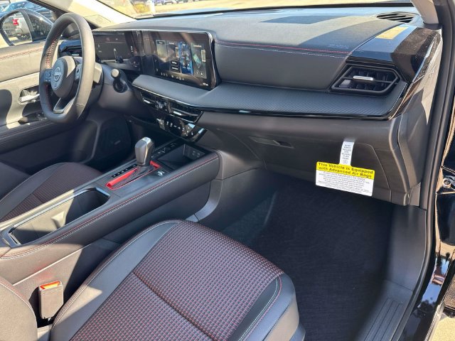 New 2027 Nissan Kicks SR w/ Cold Weather Package FWD image 15