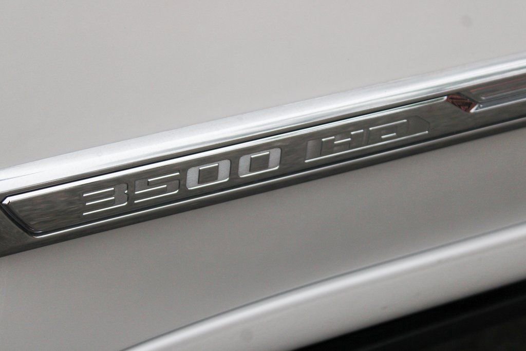 Used 2024 Chevrolet Silverado 3500 High Country w/ High Country Premium Package image 55