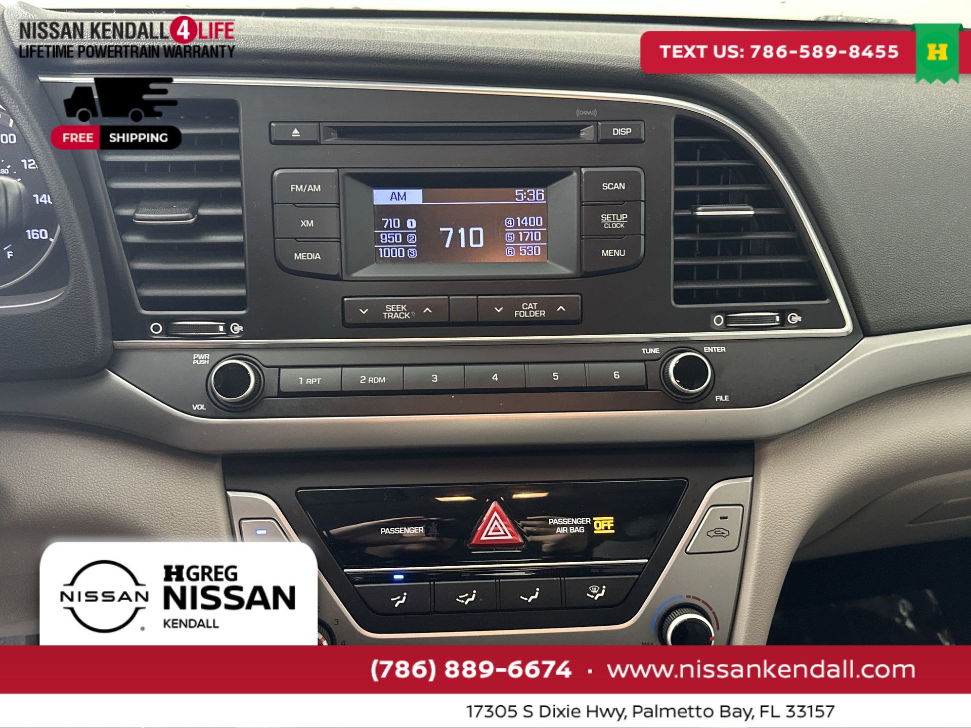 Used 2017 Hyundai Elantra SE image 25