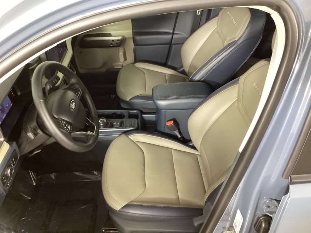 Used 2026 Ford Maverick Lariat w/ 4K Tow Package AWD/4WD image 26