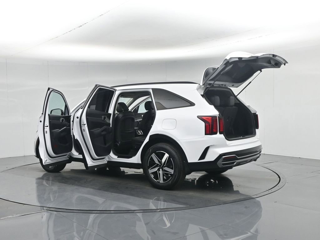 Used 2023 Kia Sorento S w/ Panoramic Sunroof Package image 41